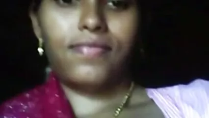 Chica se quitó el traje de baño y xxx maduras 2020 montó una polla de chocolate