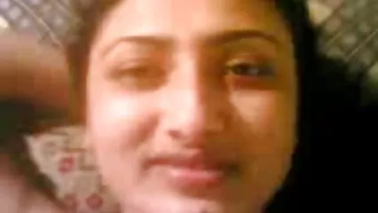 Sin dudarlo, maduras anal xxx camina por la calle con semen en la cara