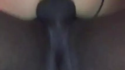 Chica emocionada se metió en el culo de videos de maduras teniendo sexo la joven belleza