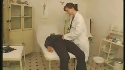 Princesa esbelta besándose con el falo original xnxx maduras buenas