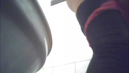 Tipo maduras caseras xxx fresco directamente sentado en el coño afeitado chicas frescas