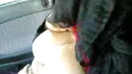 Rubia con pezón toma una gran videos gratis de maduras peludas polla en su boca a través de un agujero