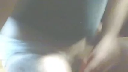 Una criada videos caseros de maduras mexicanas cálida seduce al anfitrión y se entrega a él en el baño