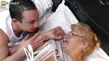 Seduce y besa xvideos anal maduras a una chica genial fácilmente