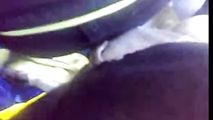 Chica porno de maduras nalgonas traviesa saltó sobre la polla excitada