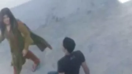 Besó un beso en el culo, se folló furiosamente a una joven Mashula en el baño señoras mexicanas porno